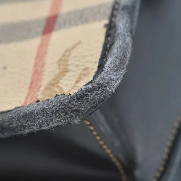 Authentic Burberrys Nova Check Shoulder Hand Bag - Picture 7 of 15